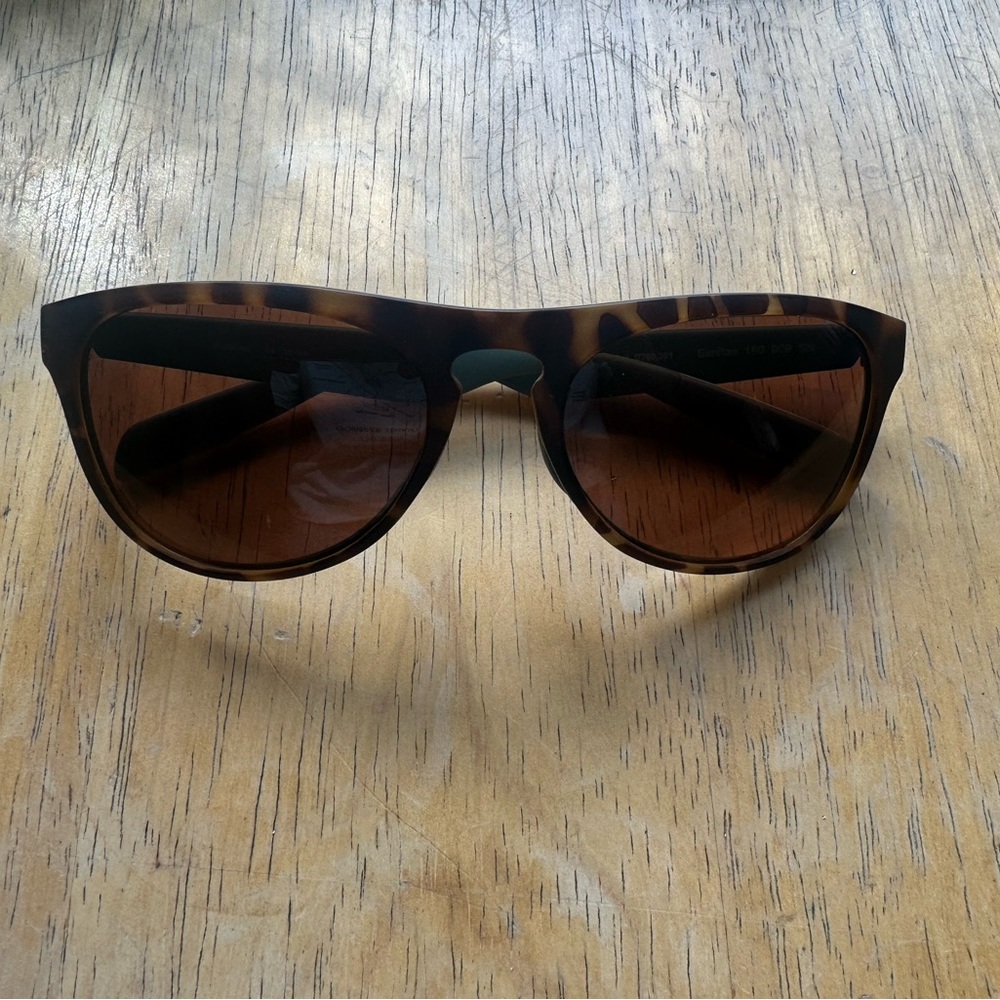 Native Eyewear: Sanitas